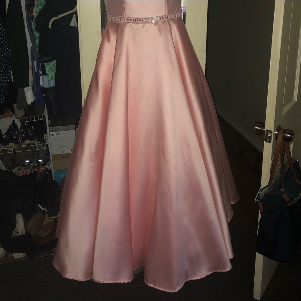 Altered size 10 pink prom dress. - Picture 6 of 8
